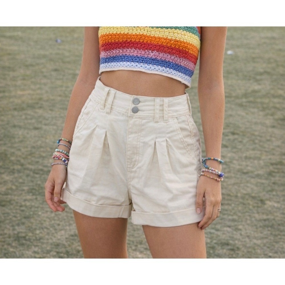 BKE Buckle Shorts High Waist Cotton Spandex Cuffed XS Cream Summer Festival NWT